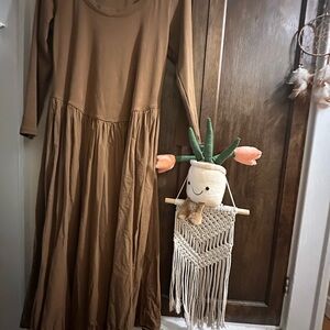 EUC Free People size L-  Brown Long Sleeve Dress with pockets